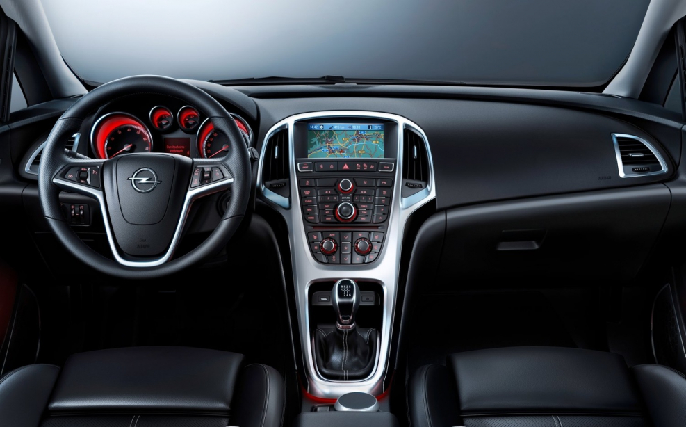 Opel Astra j 2012 салон