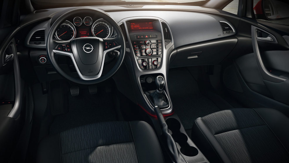 Opel Astra 2014 хэтчбек салон