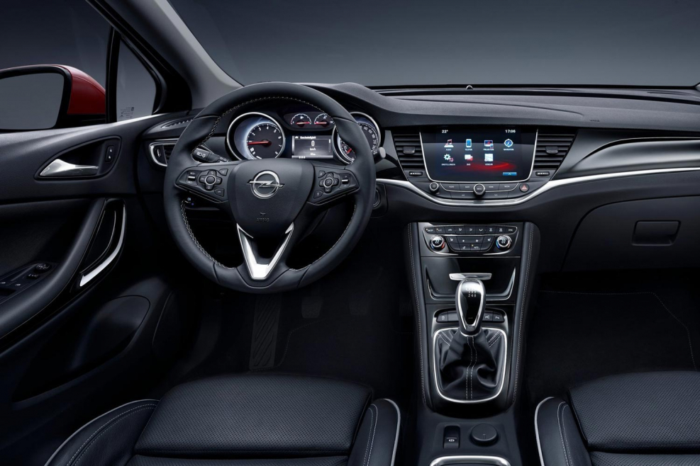 Opel Astra 2017 салон