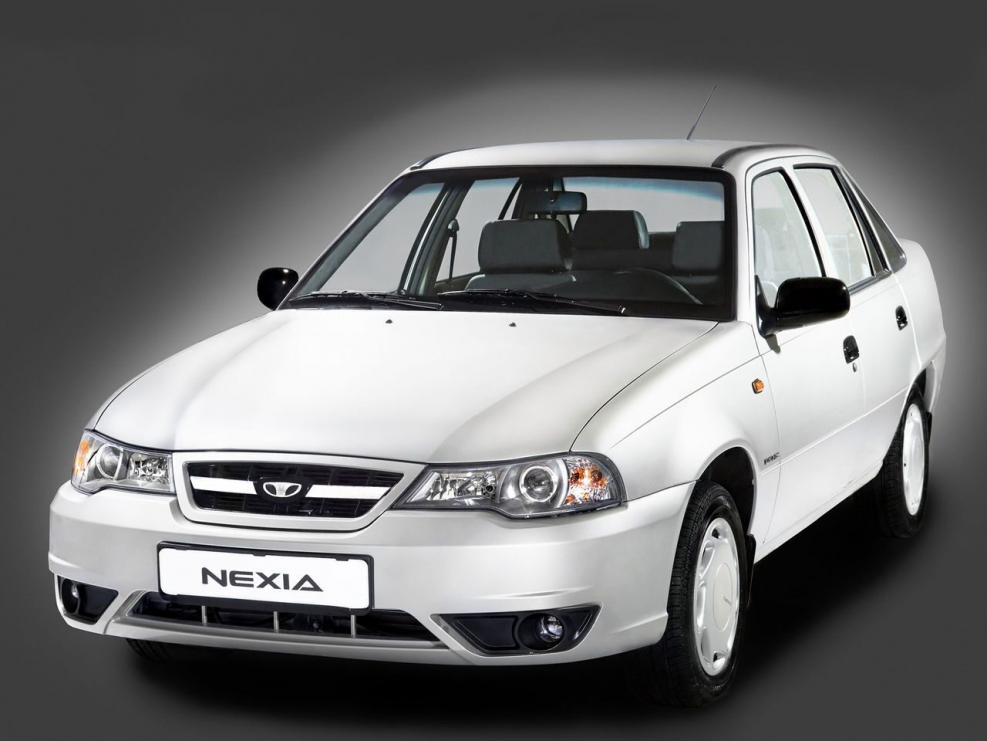 Daewoo Nexia эмблема
