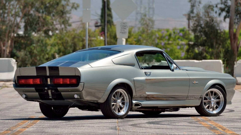 Форд Мустанг gt 500 1967 сзади