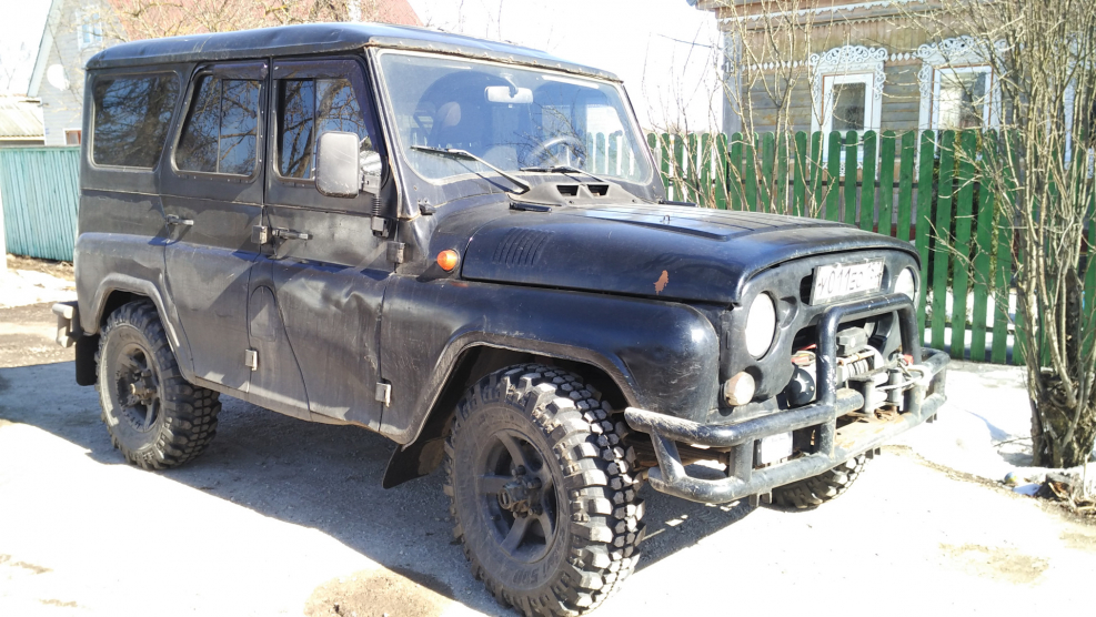 УАЗ 3151 на 33 колесах