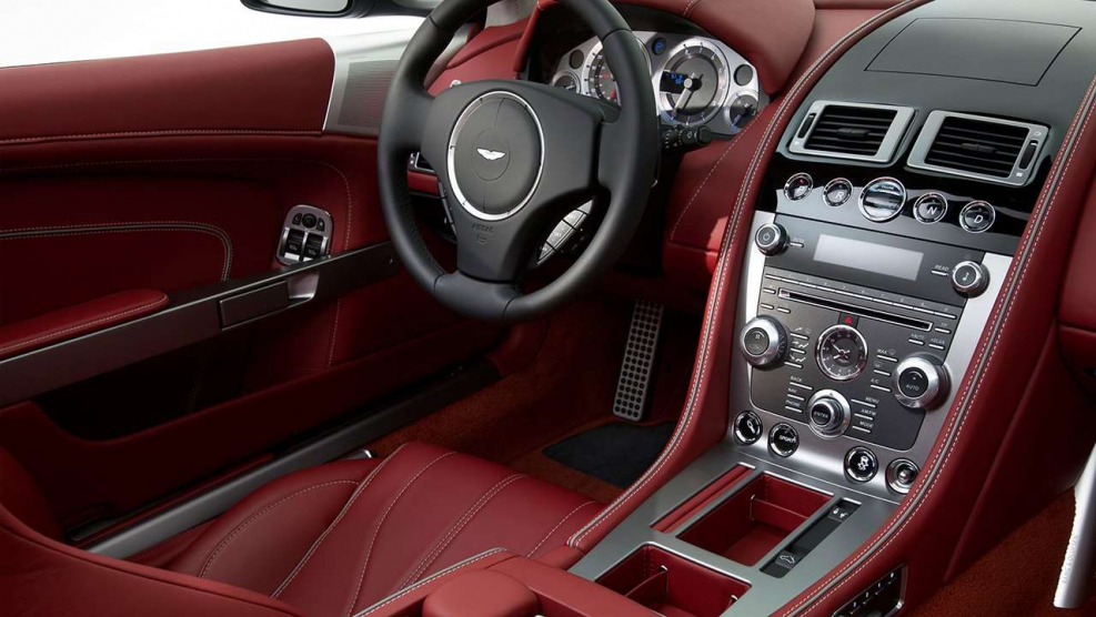 Aston Martin db9 салон