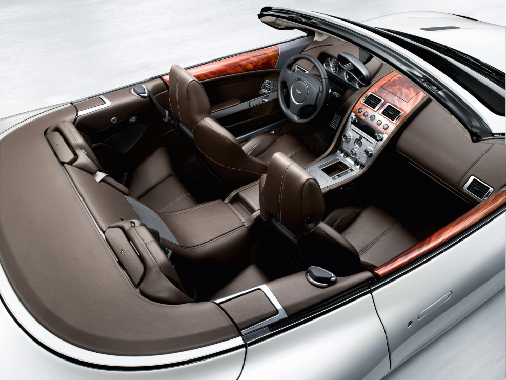 Aston Martin db9 салон