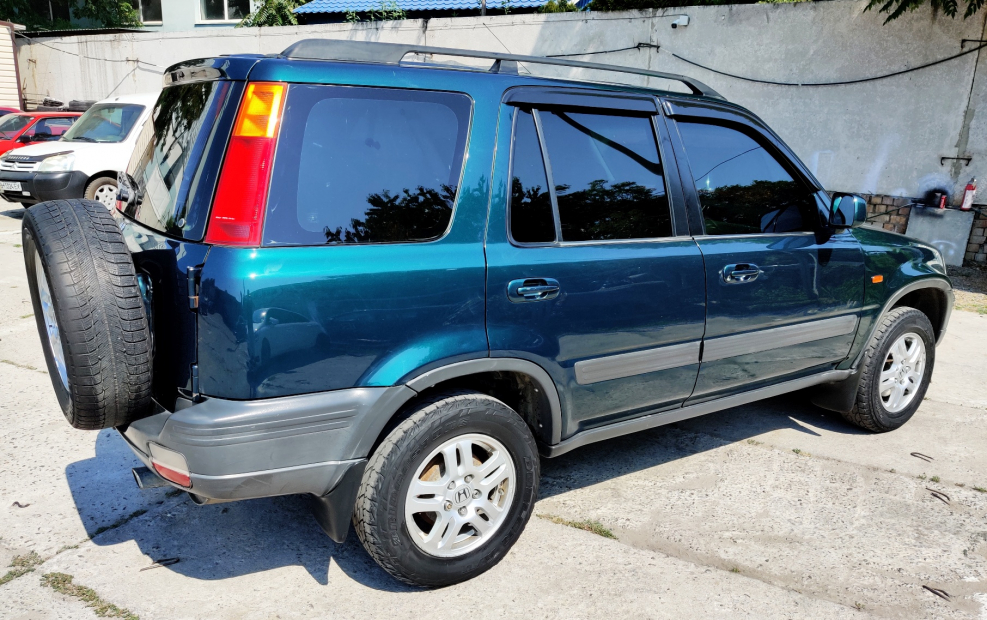 Хонда CR V 1999 года