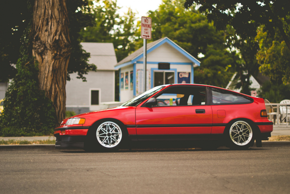 Honda CRX 1985 stance