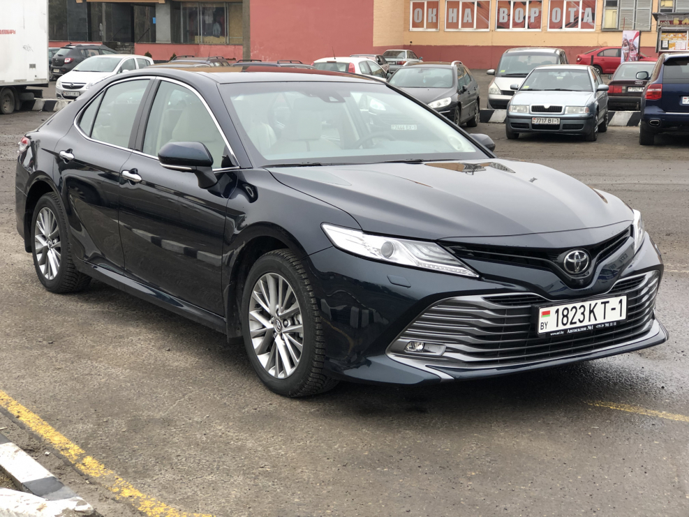 Тойота Камри 3.5 2018