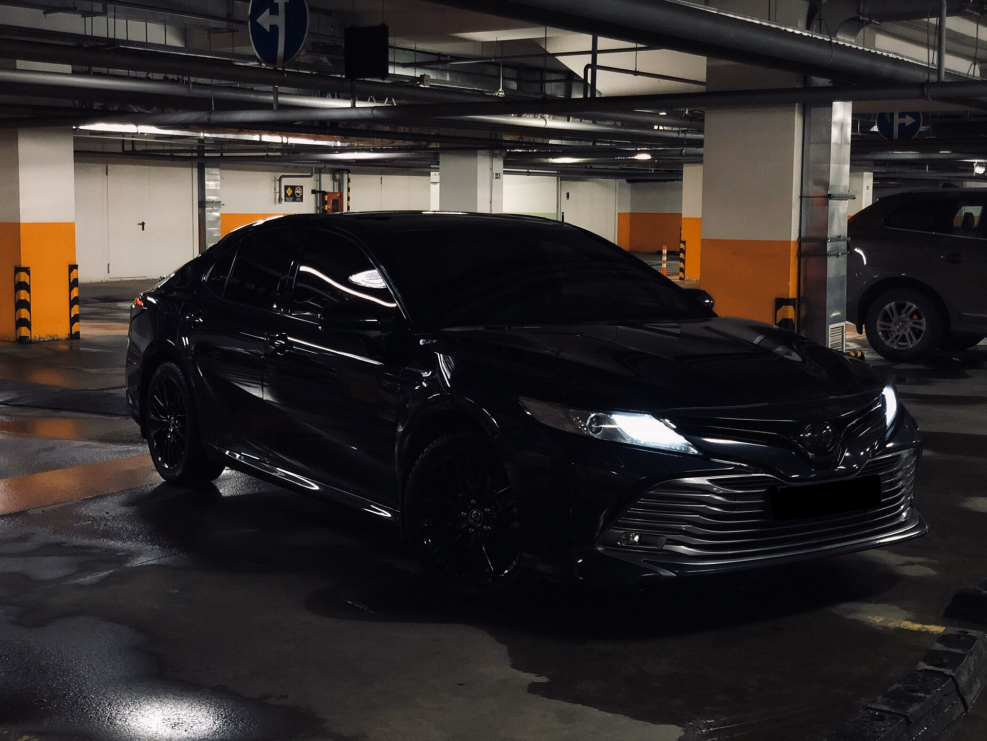 Toyota Camry 3.5 тонированная