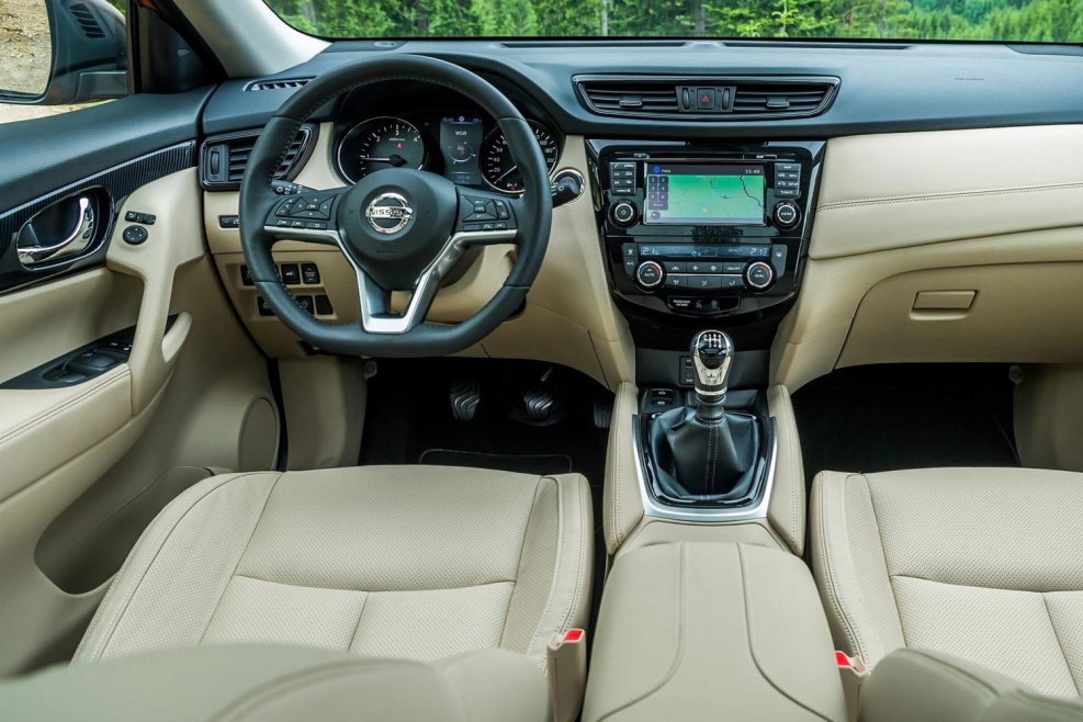 Nissan x-Trail 2020 салон