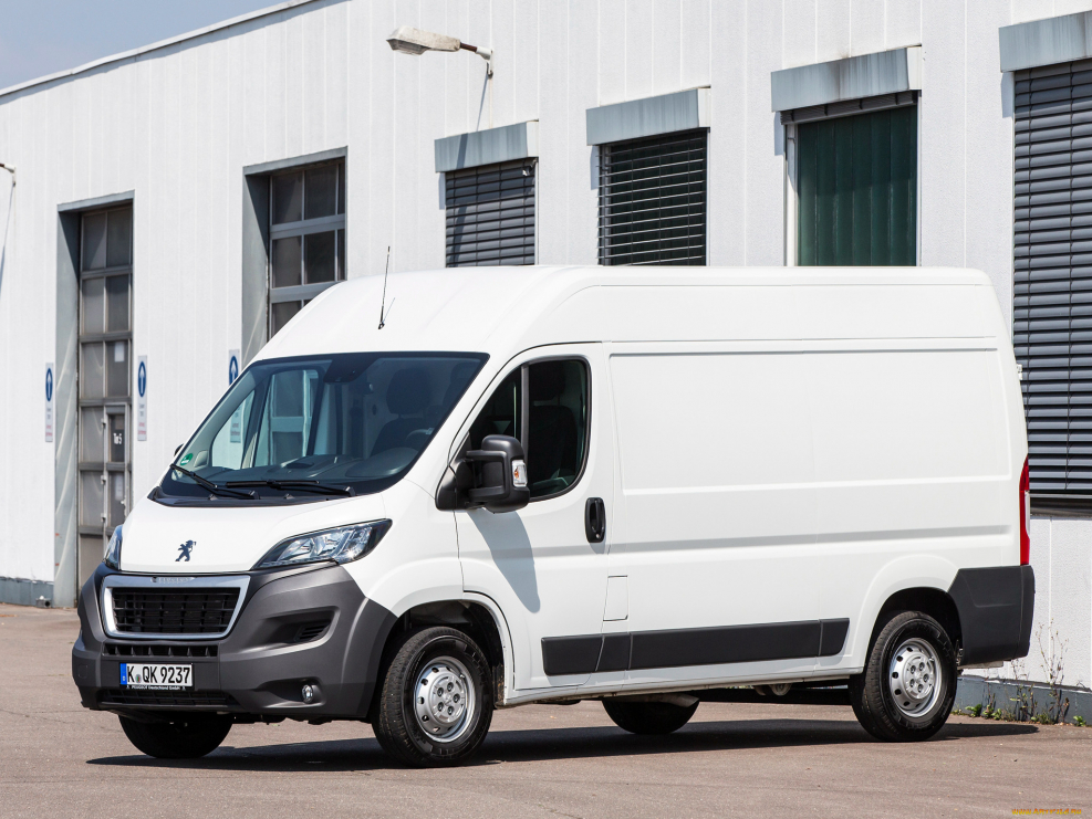 Peugeot Boxer 2021