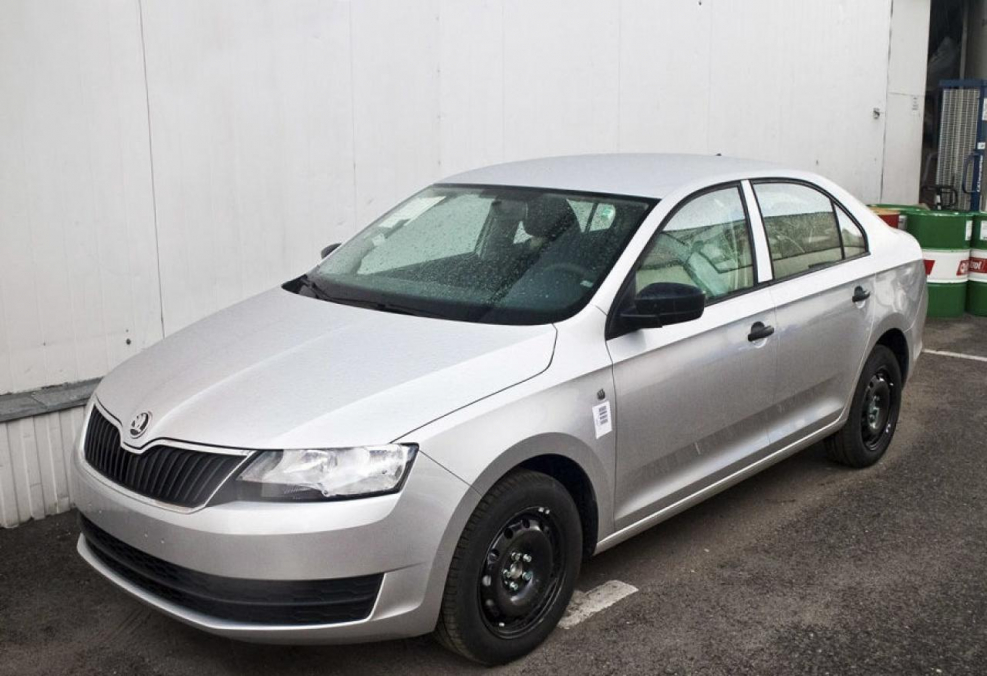 Skoda Rapid лифтбек (Style)