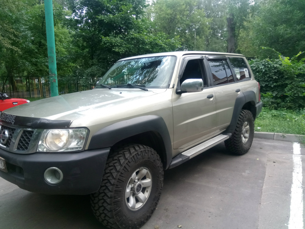 Nissan Patrol y61 4.2