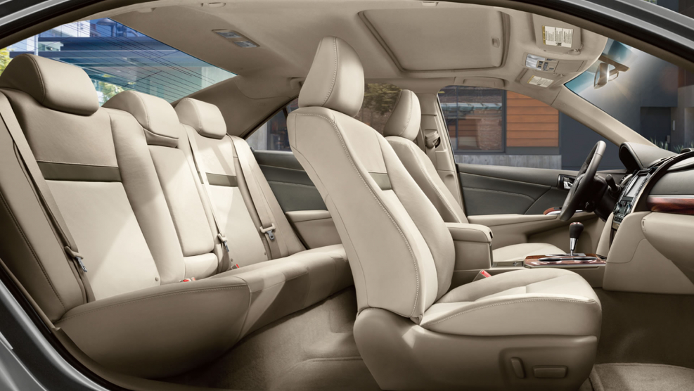 Toyota Camry 3.5 2017 салон