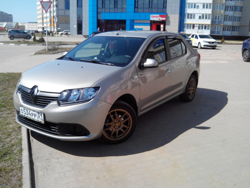 Renault Logan светлый базальт