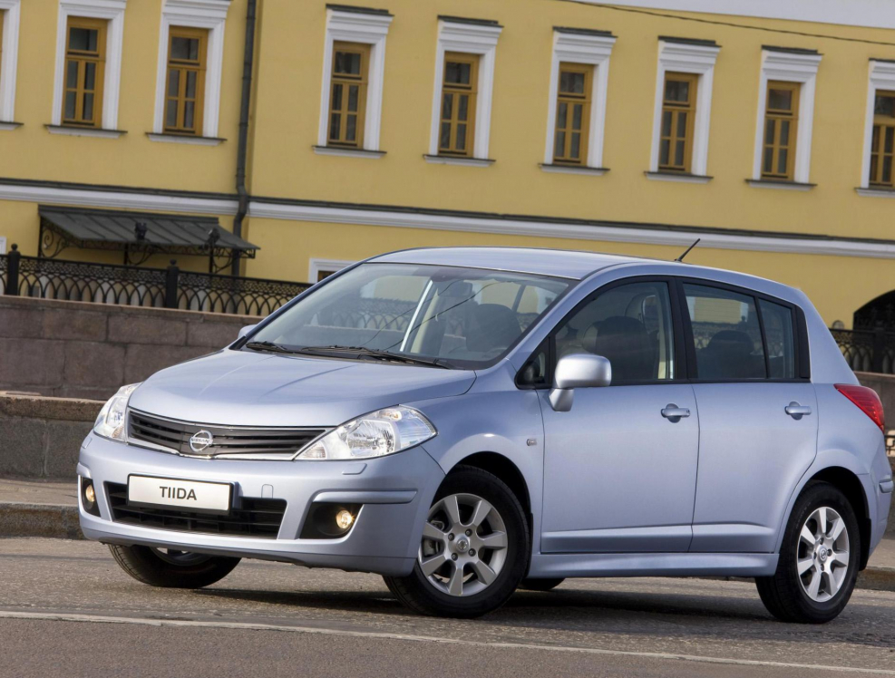 Nissan Tiida c11 2010