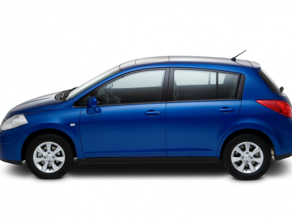 Nissan Tiida