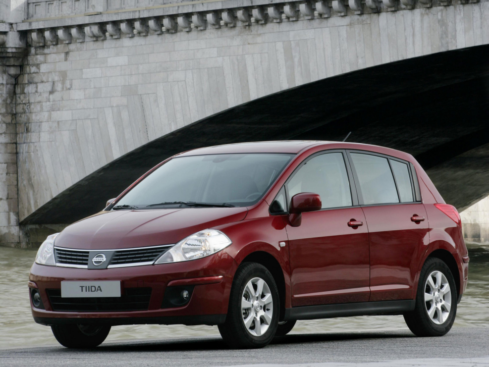 Nissan Tiida 2007