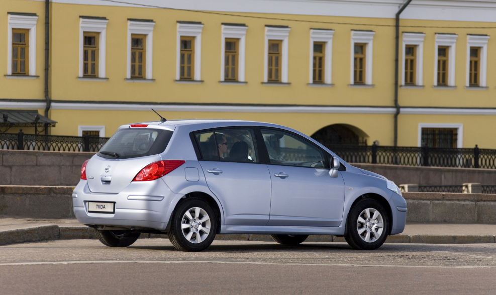 Nissan Tiida