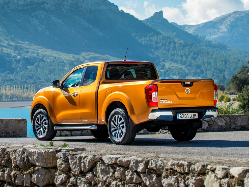 Nissan Navara (Frontier) IV (d23)