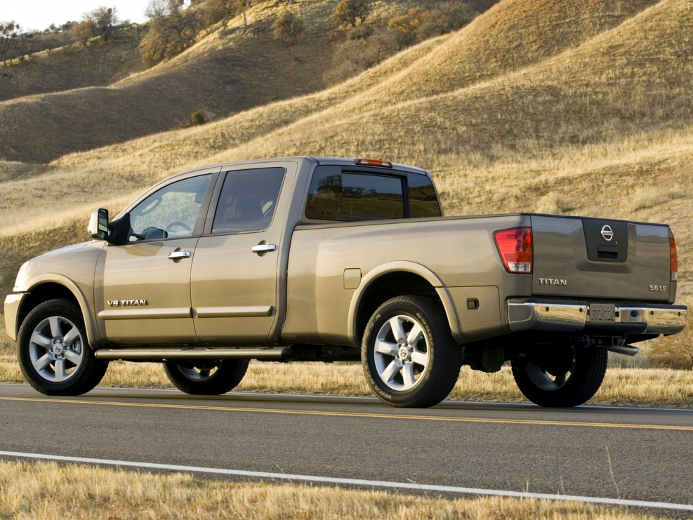Nissan Crew 2007 Pickup