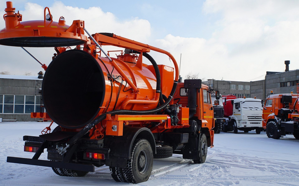 КАМАЗ 530