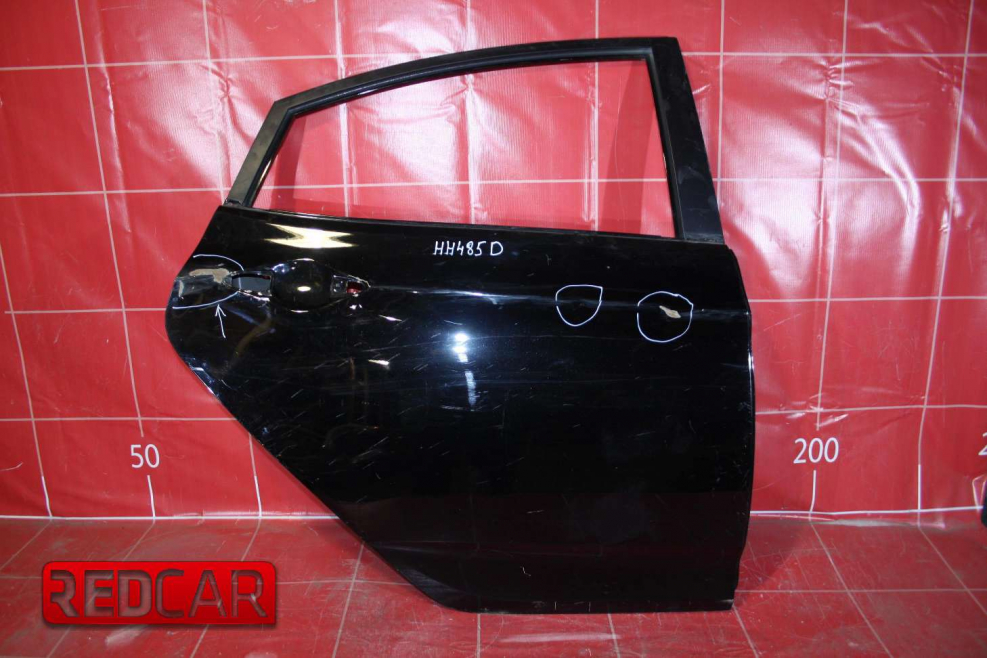 Hyundai Solaris дверь задняя левая 770044l000