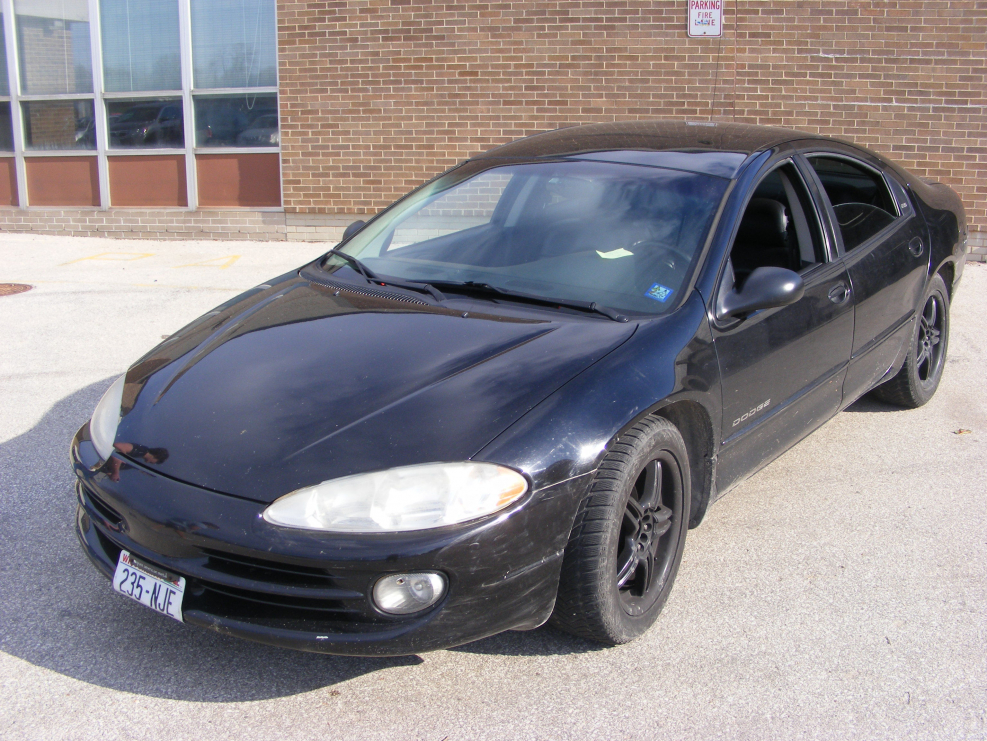 Chrysler Intrepid 2.7 at, 2002,