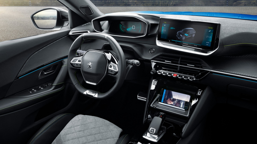 E-2008 Peugeot 2020