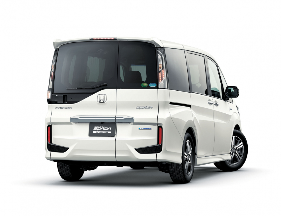 Honda Stepwgn 2.0 spada Hybrid
