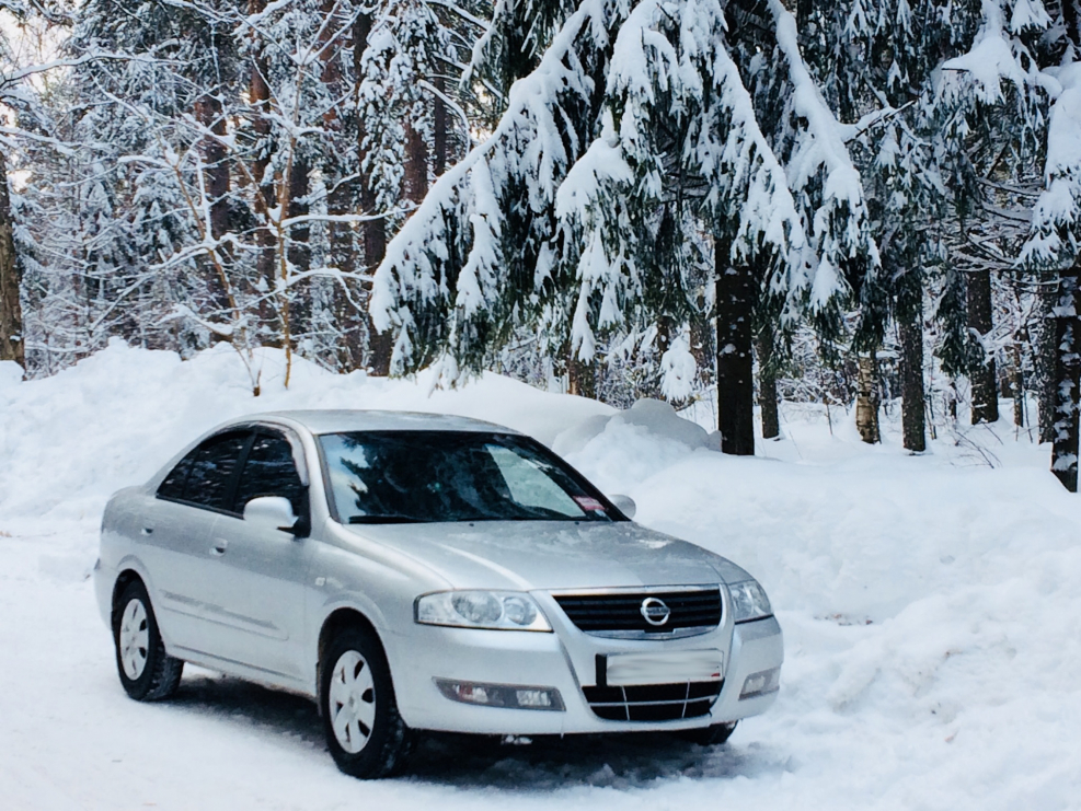 Nissan Almera b10