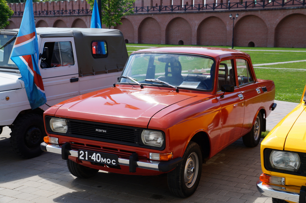 Москвич 2140 красный 1987