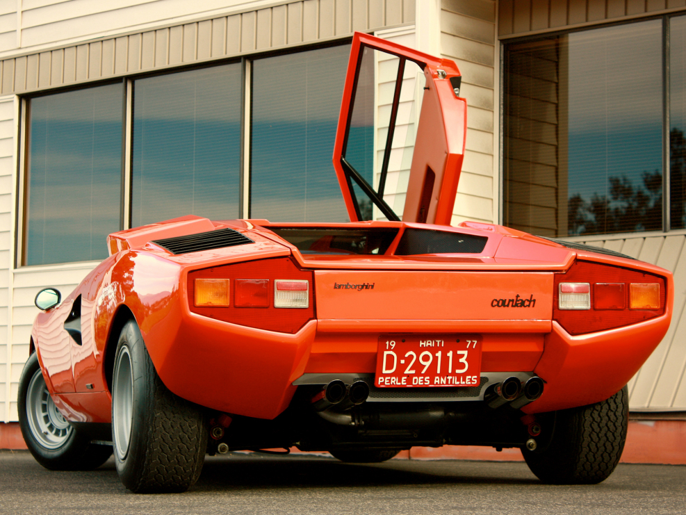 Lamborghini Countach lp400