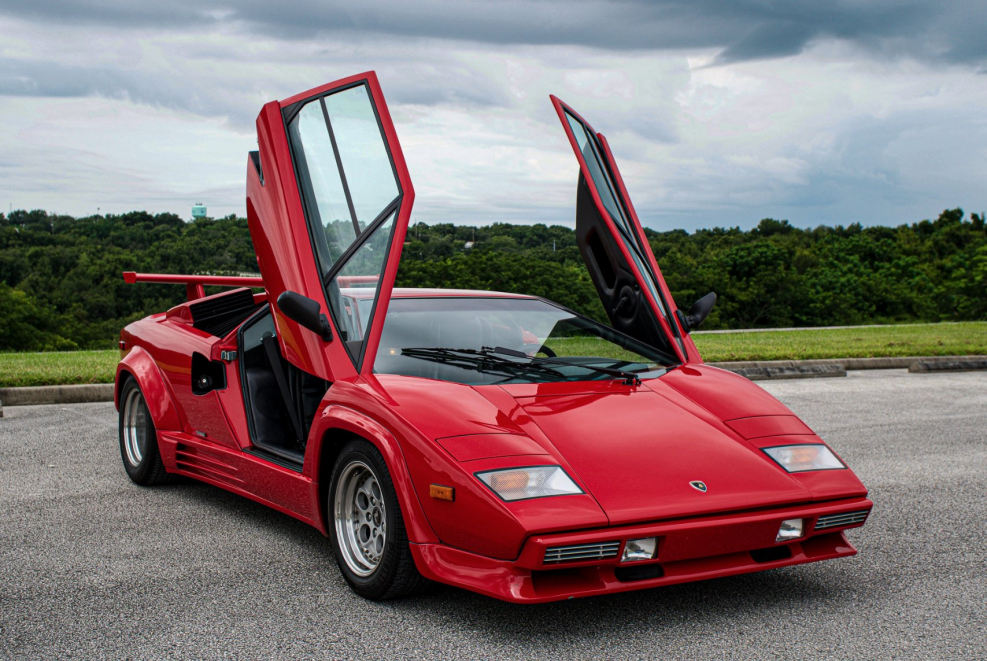 Lamborghini Countach 5000 QV