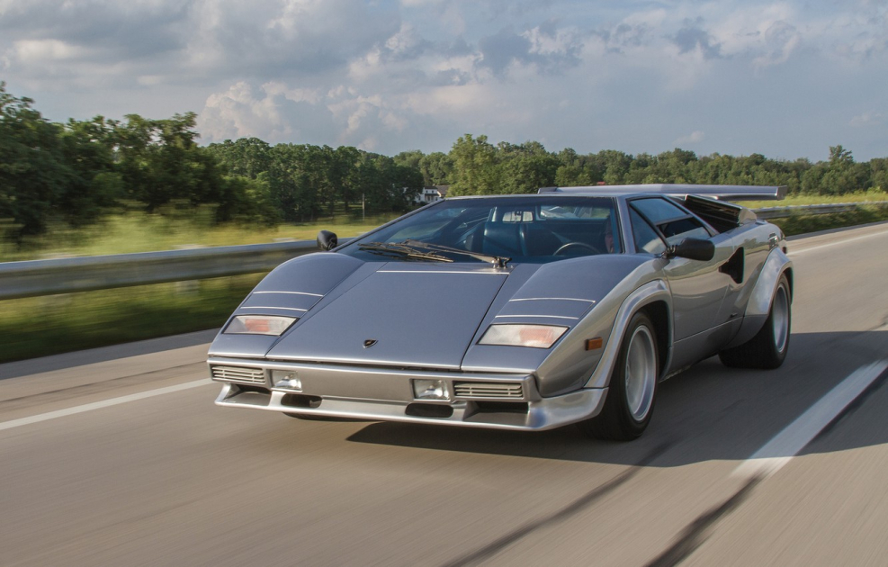 Lamborghini Countach lp500