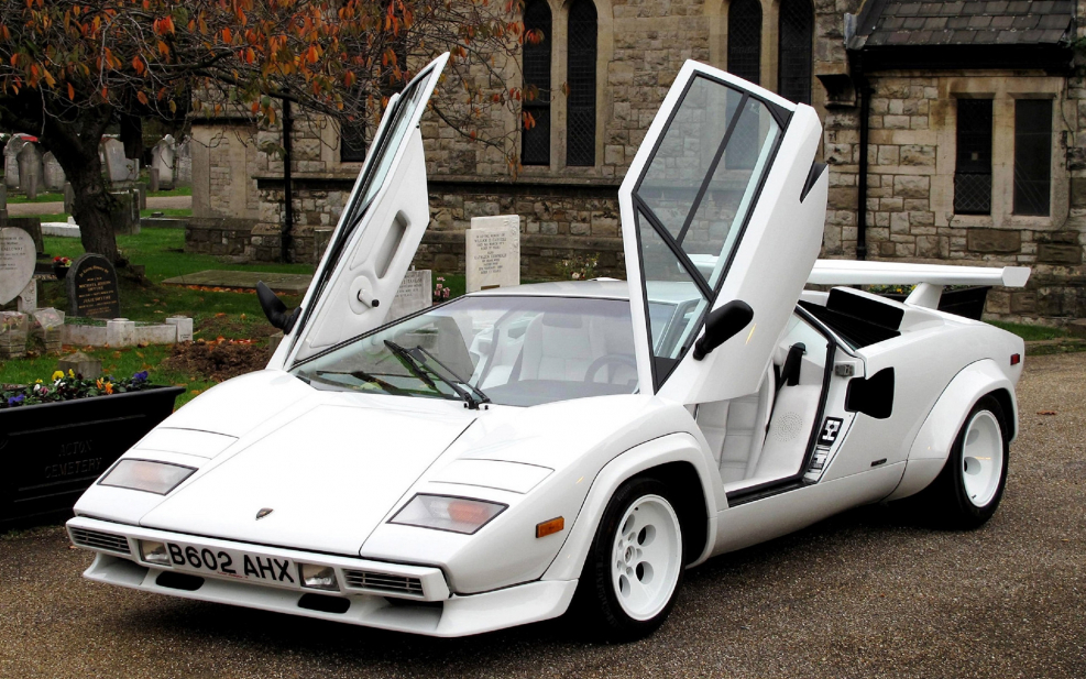 Lamborghini Countach lp5000 s