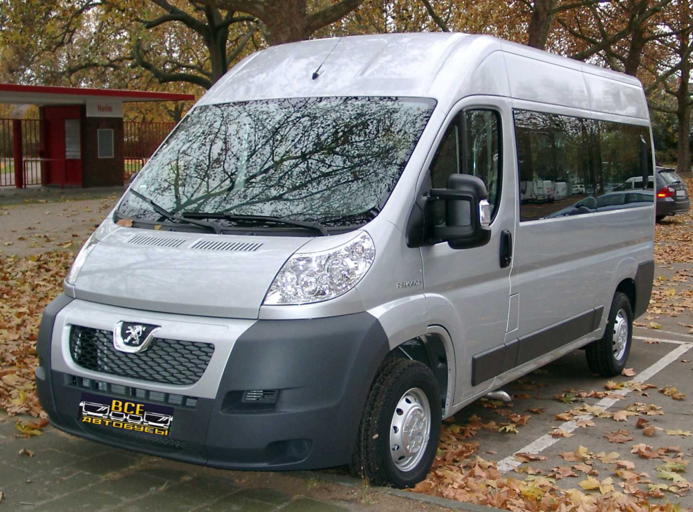 Peugeot Boxer микроавтобус