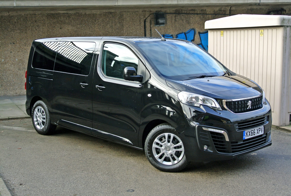 Peugeot Тревелер