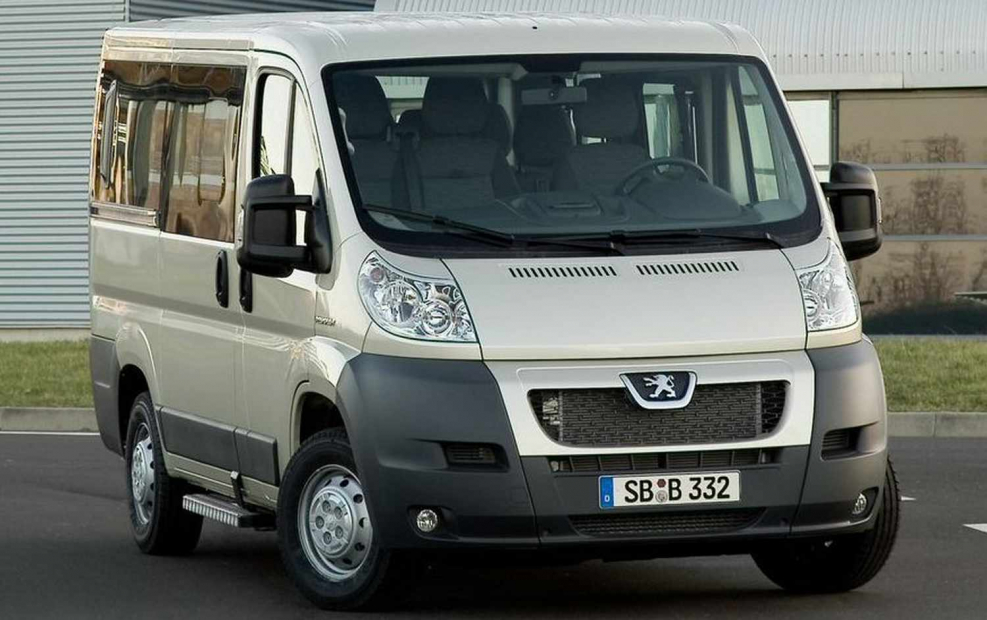 Peugeot traveller 2021