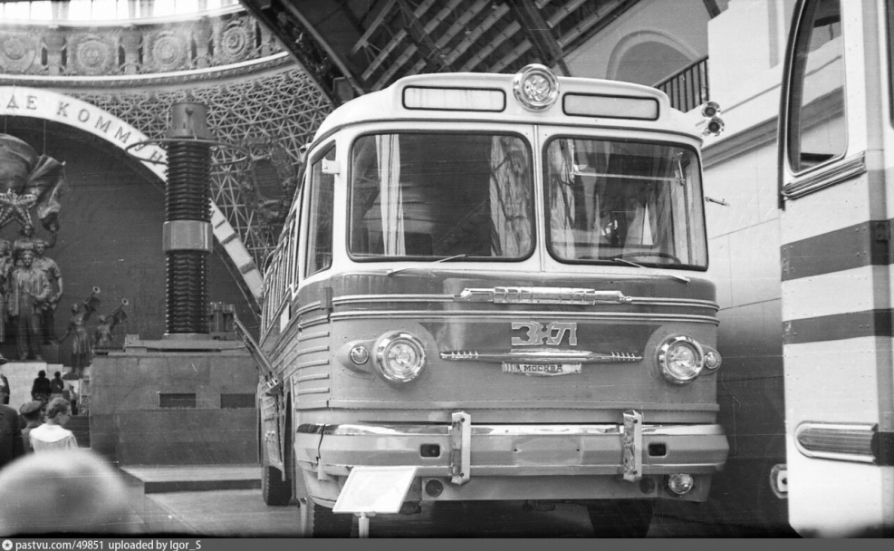 Автобусы 1960 годов