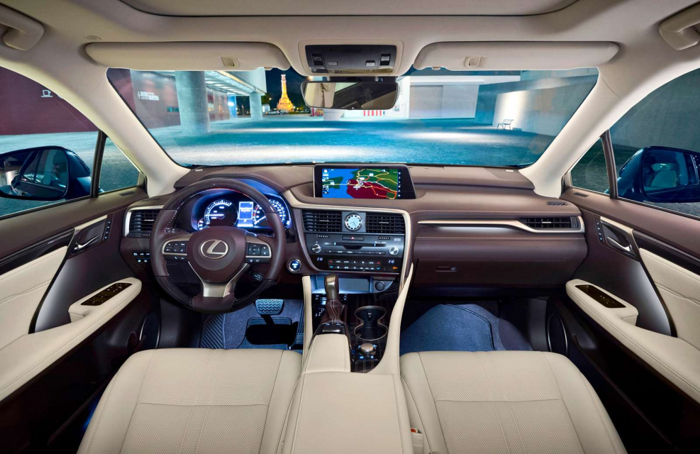 Lexus RX 450h 2019 салон