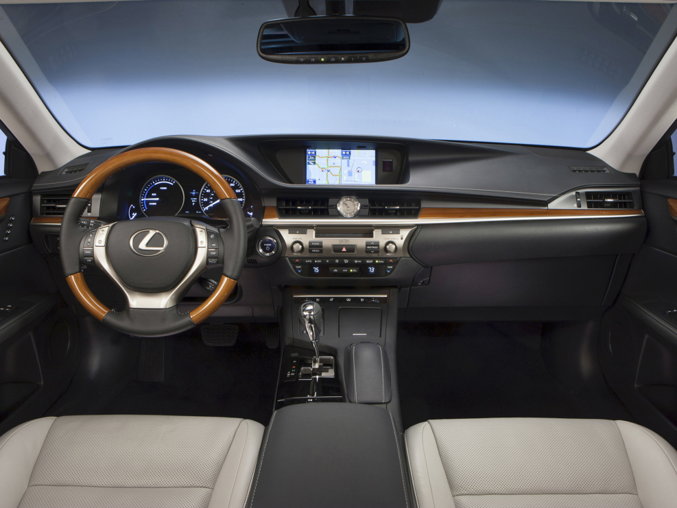 Lexus es 300h 2012