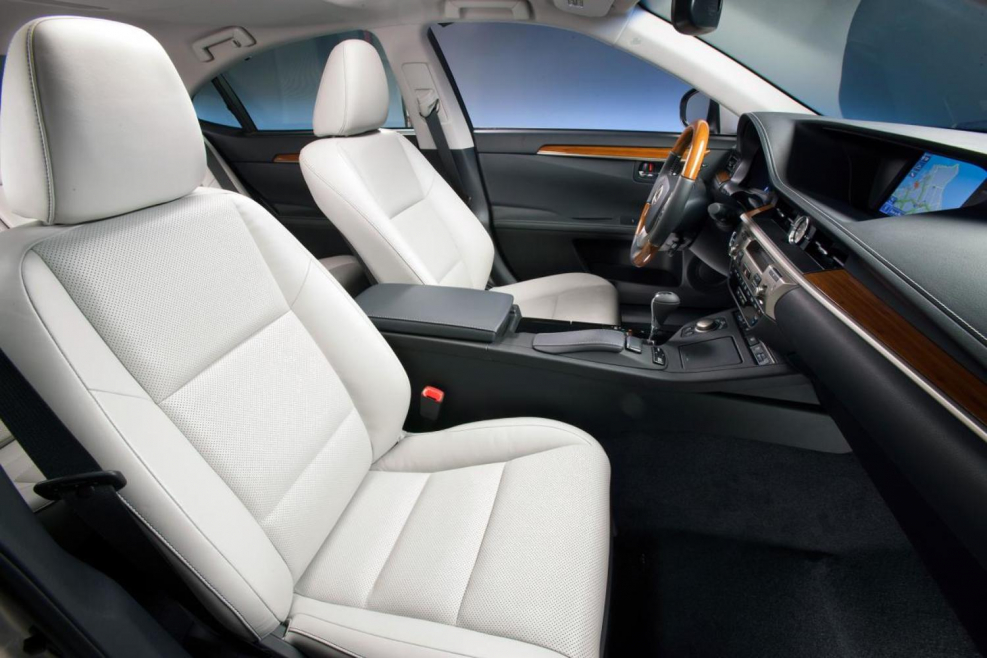Lexus es 300h 2012