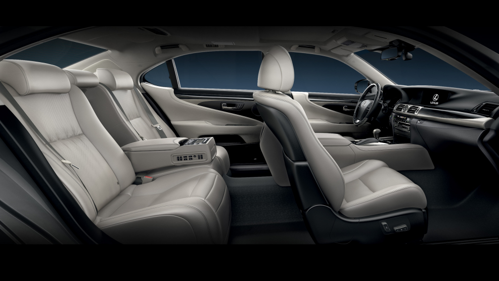 Лексус лс 350 салон