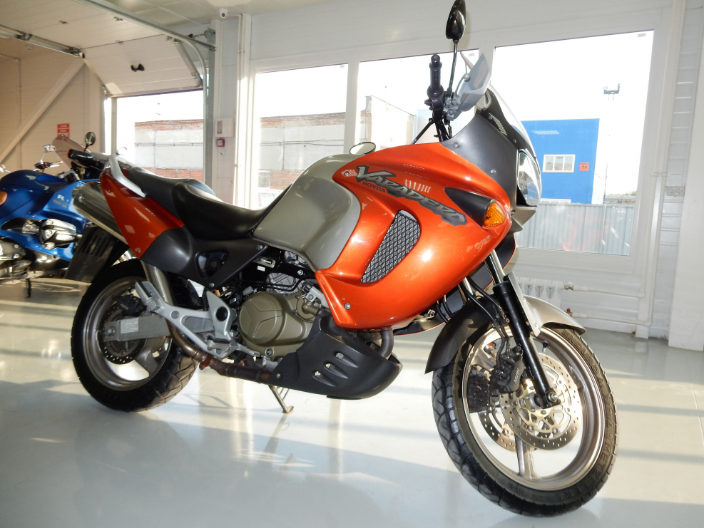 Honda xl1000v 1999