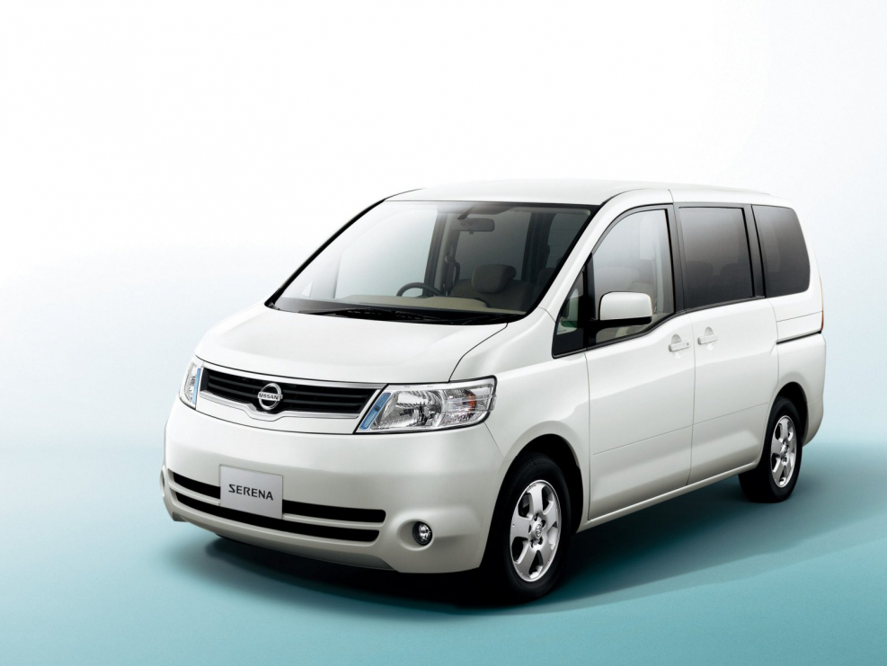 Nissan Serena c25