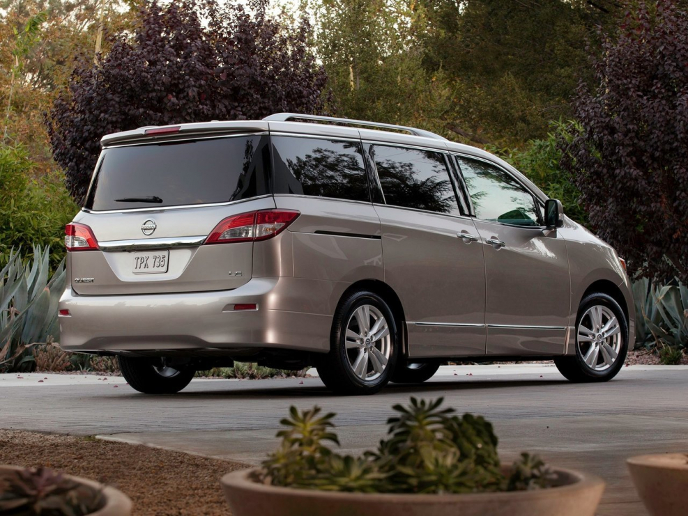 Nissan Quest 2014