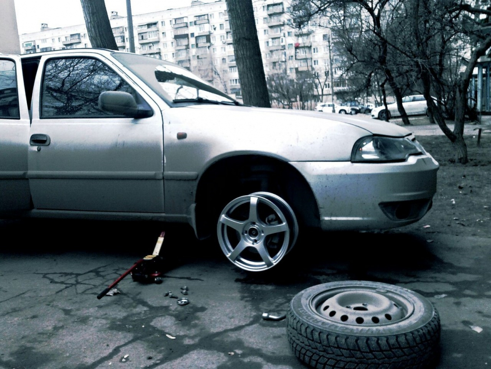 Daewoo Nexia r15