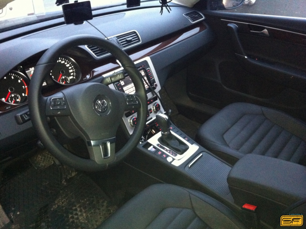 Passat b7 салон