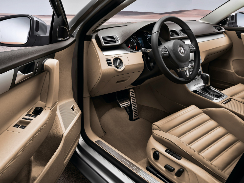 Volkswagen Passat cc салон