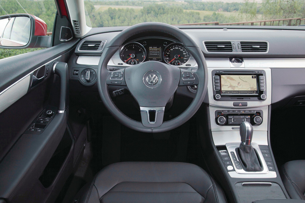 VW Passat b7 Interior